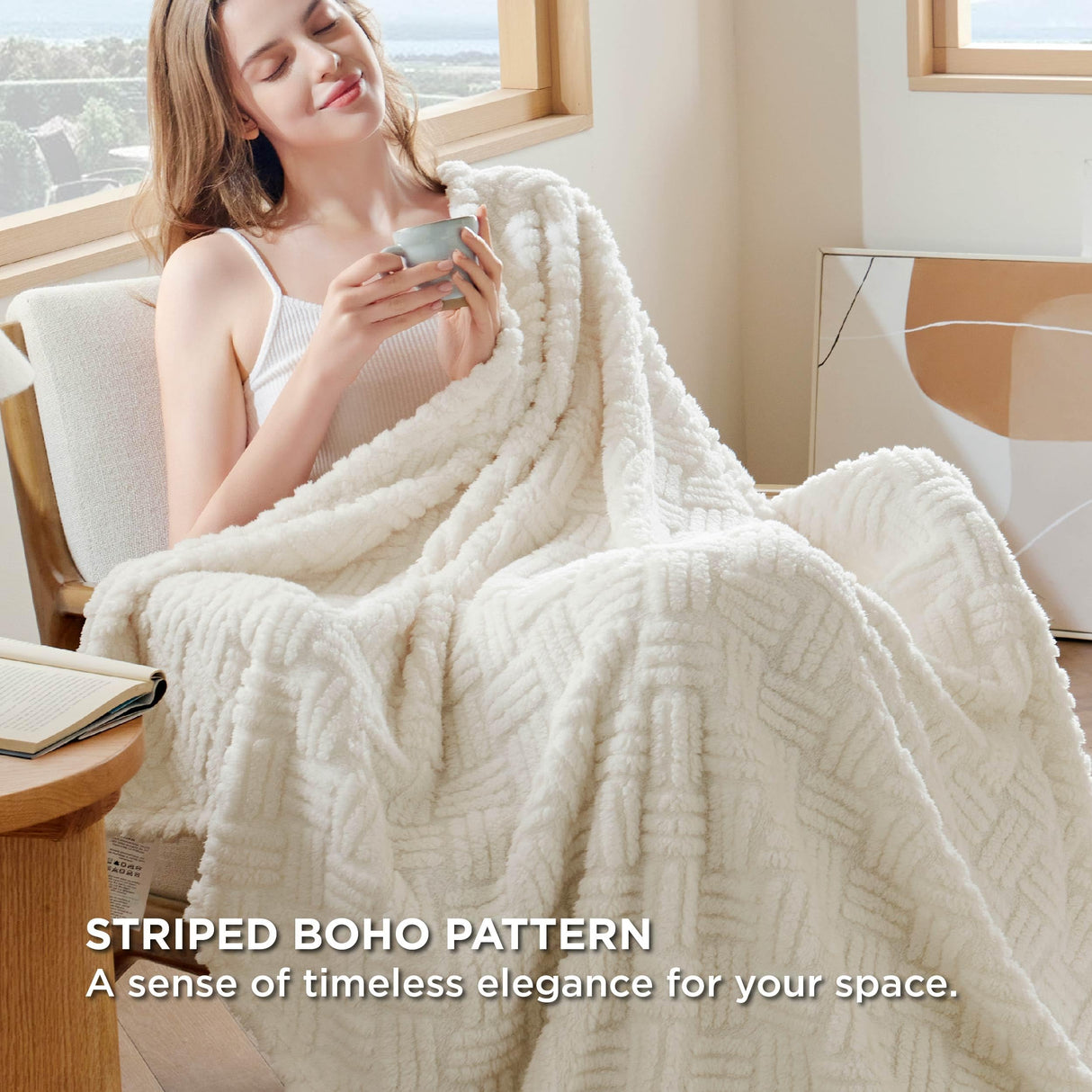 Bedsure White Throw Blanket for Couch - Jacquard Super Soft Cozy Boho Blankets for Women Girls, Cute Small Blanket for Bed Sofa, Gift, Home Decor, 50x60 Inches Bedsure