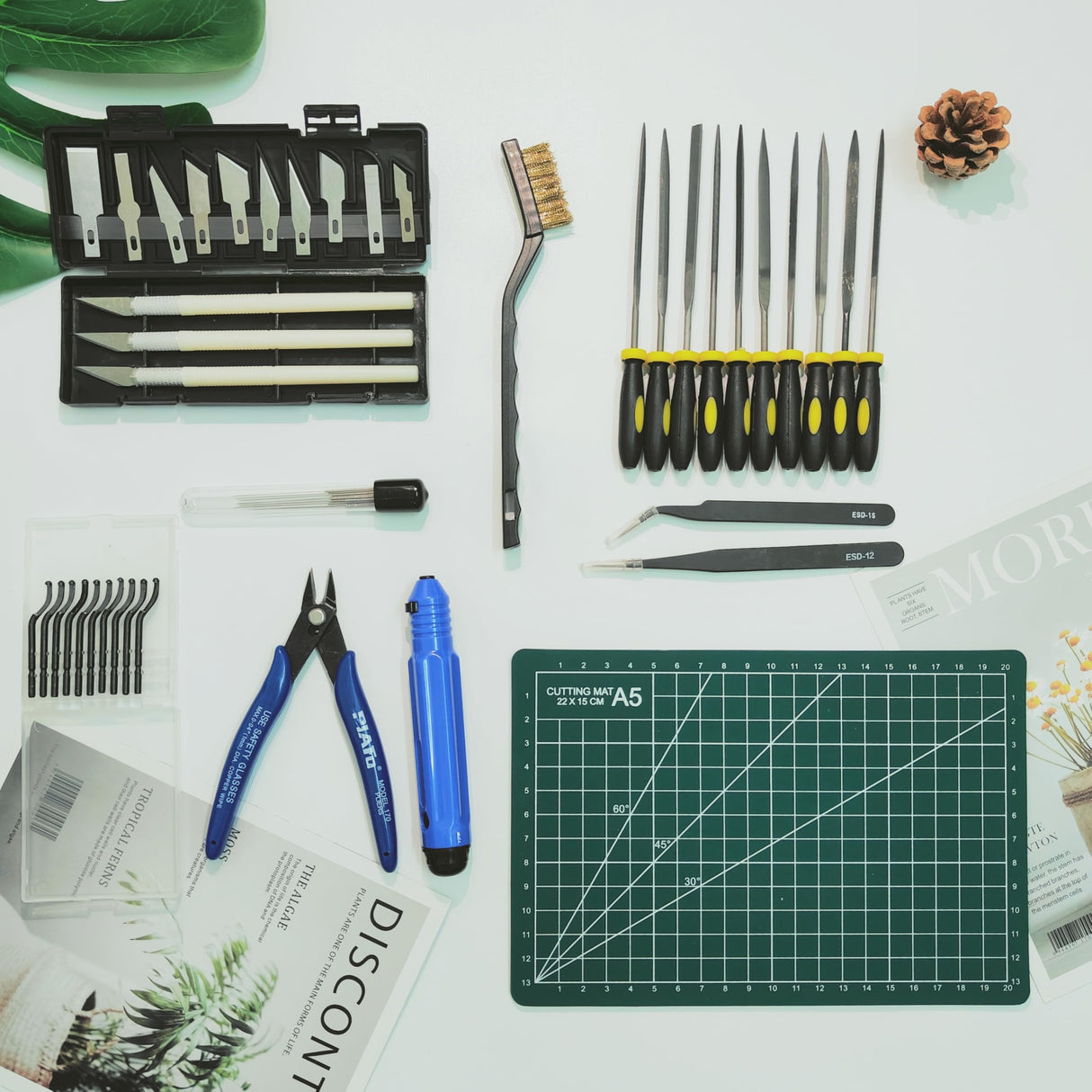 49Pcs 3D Printer Accessories Kit, 3D Printing Tools Set Includes Nozzle Cleaning Kit, Deburring Tools, Needle Files, Removal Tools, Craft Knife, Tweezers, Cutting Mat for 3D Prints Finishing Lankki