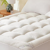 Love's cabin King Size Mattress Topper, Rayon Derived from Bamboo, 900 GSM Breathable Mattress Topper Pad, Thick Pillow Top Mattress Pad with 8"-20" Deep Pocket(78"x80") Love's cabin