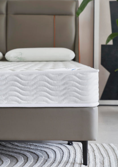 Full Size - 6 Inch Homelife Innerspring Hybrid Mattress with Comfort Foam Top Layer & Pocket Coil Springs - Rolled in a Box - Oliver & Smith