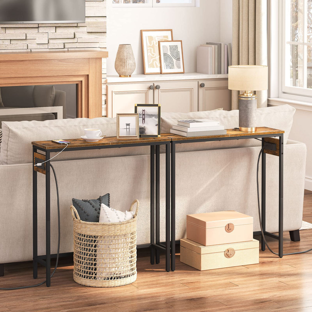 HOOBRO Narrow Console Table with Power Outlets, 29.5" Small Entryway Table with Charging Station, Thin Sofa Table, Side Table, for Hallway, Bedroom, Living Room, Rustic Brown and Black BF75UXG01 HOOBRO