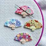 4 Pieces Fan Needle Minders, Magnetic Needle Nanny, Cross Stitch Embroidery Needlework Accessories DPXWCCH