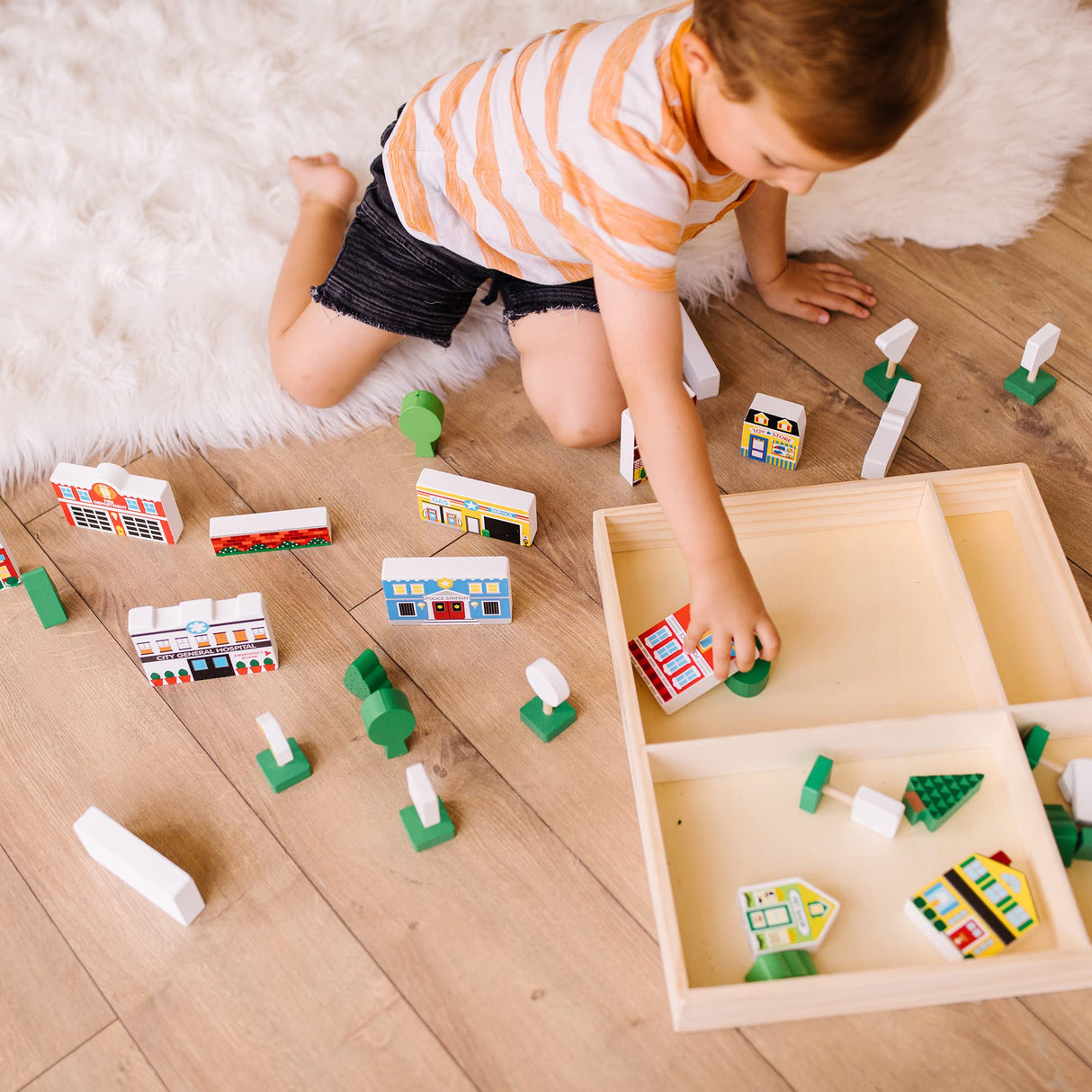 Melissa & Doug (FFP) - Pretend Play Wooden Town Play Set For Kids With Storage Melissa & Doug