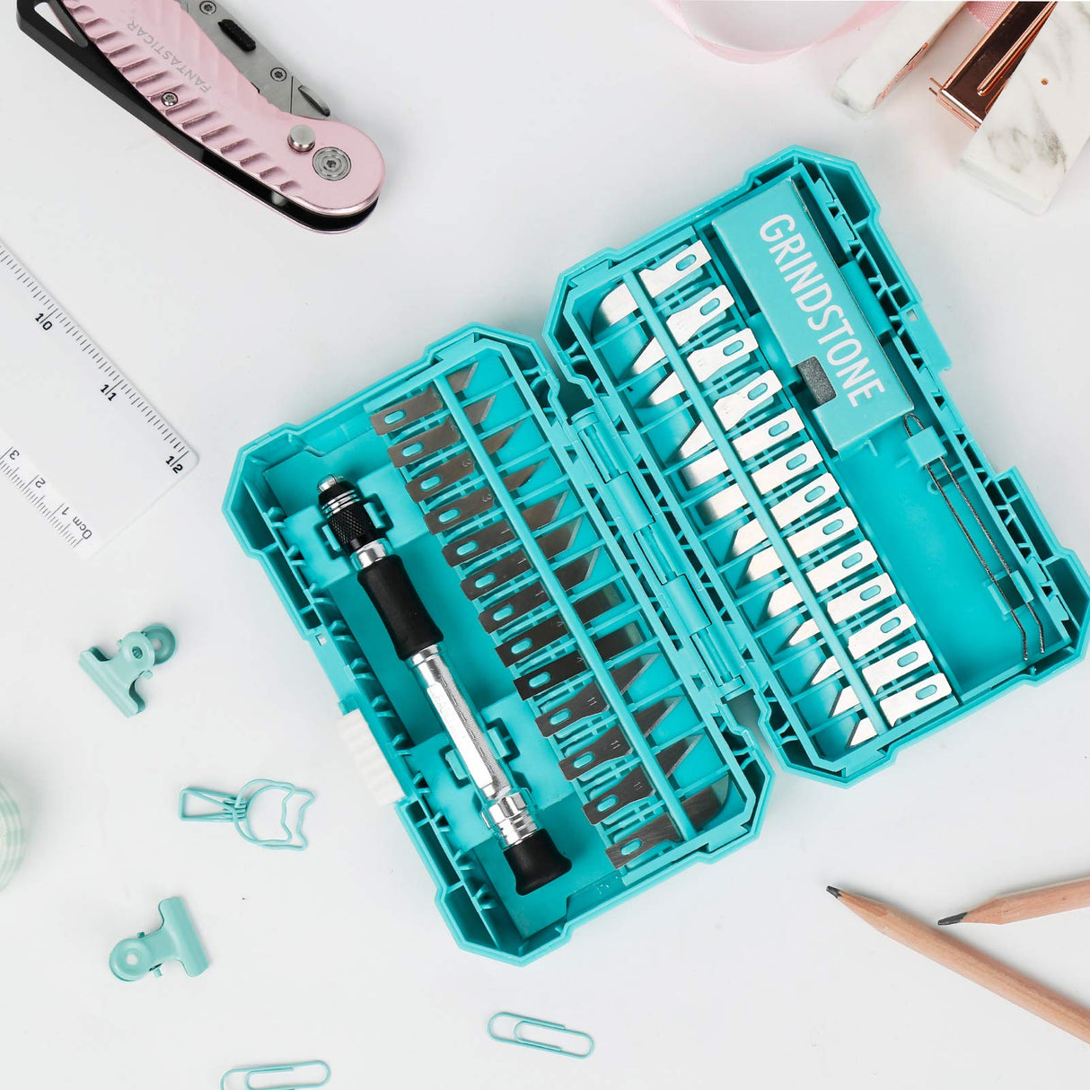 FantastiCAR 29pcs Craft Knife, Precision Cutter Hobby Knife Blades Set for Art Work, Scrapbooking, Stencil, Architecture Modeling, Wood Leather Working (Aqua Blue) FantastiCAR