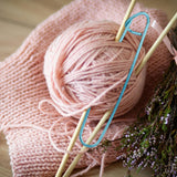 12pcs Knitting Stitch Holders, Handy Yarn Stitch Holder Versatile Knitting Crochet Hook Practical Knitting Needle Holders Colorful Crochet Stitch Holders for Quilting Sewing Knitting (6 Sizes) lasuroa