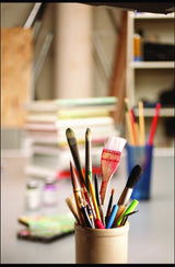 Krylon K01305 Gallery Series Artist and Clear Coatings Aerosol, 11-Ounce, UV-Resistant Clear Gloss Krylon