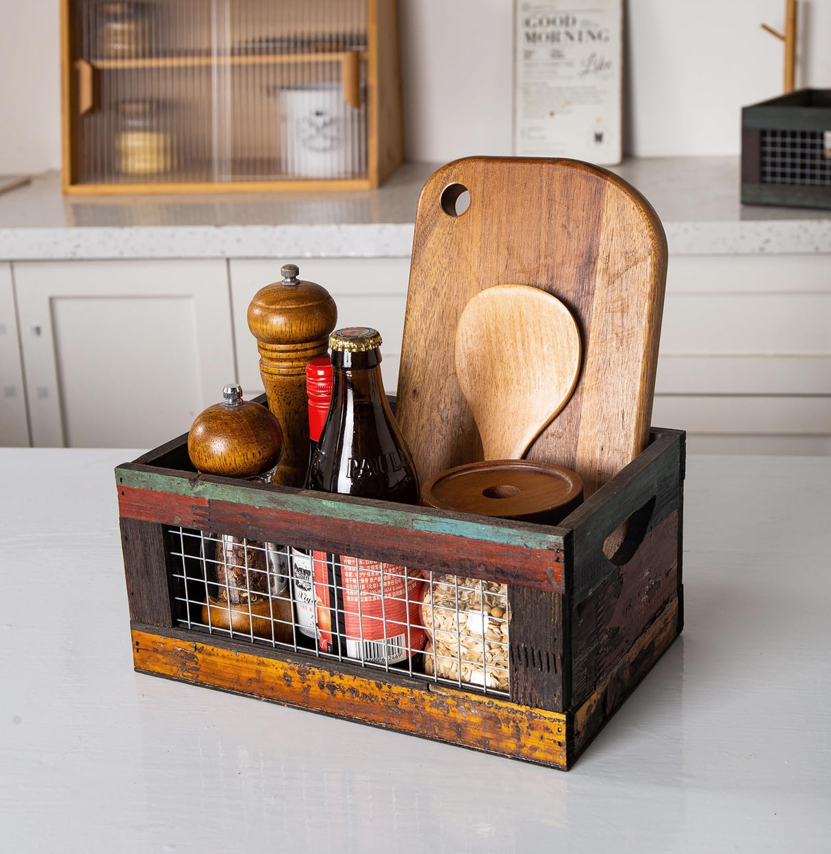 TIMRIS Set of 3 Rustic Wood Nesting Crates, Farmhouse Distressed Wooden Storage Boxes, Decorative Reclaimed Wood Organizer Baskets with Wire Mesh (Random) TIMRIS