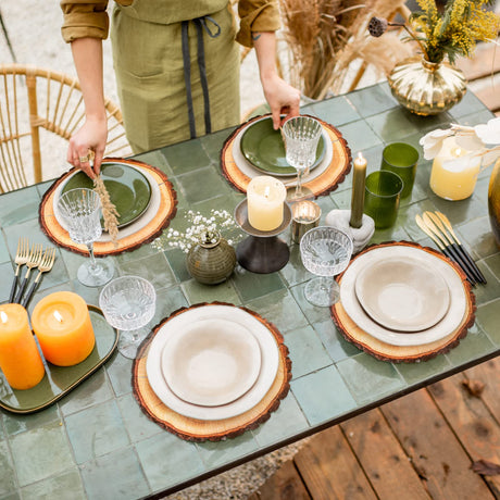 TaoBary 100 Pieces Disposable Wooden Slice Paper Place Mats Round Rustic Brown Wood Slices Charger Place Mat Bulk Table Paper Placemats for Summer Spring Fall Wedding Dinner Baby Shower Birthday Party TaoBary