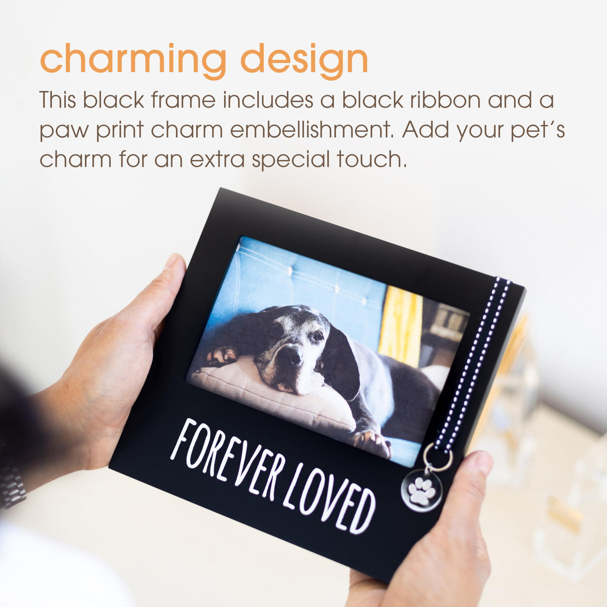 Pearhead Forever Loved Pet Keepsake Picture Frame, Photo Frame for Pet Owners and Dog Lovers, Ideal Memorial Gift for Loss of Dog and Pet Remembrance, Wall Mount And Tabletop Frame, Black Pearhead