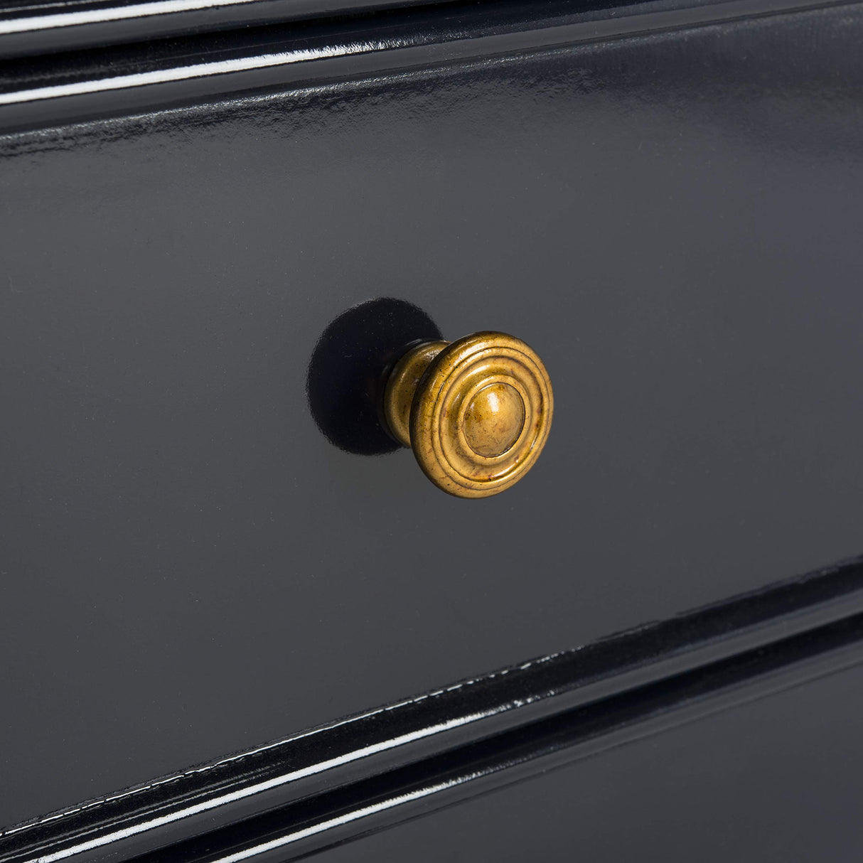 SAFAVIEH Home Collection Mina Modern Coastal 3 Drawer 25" Bamboo Nightstand, Navy/Gold Safavieh