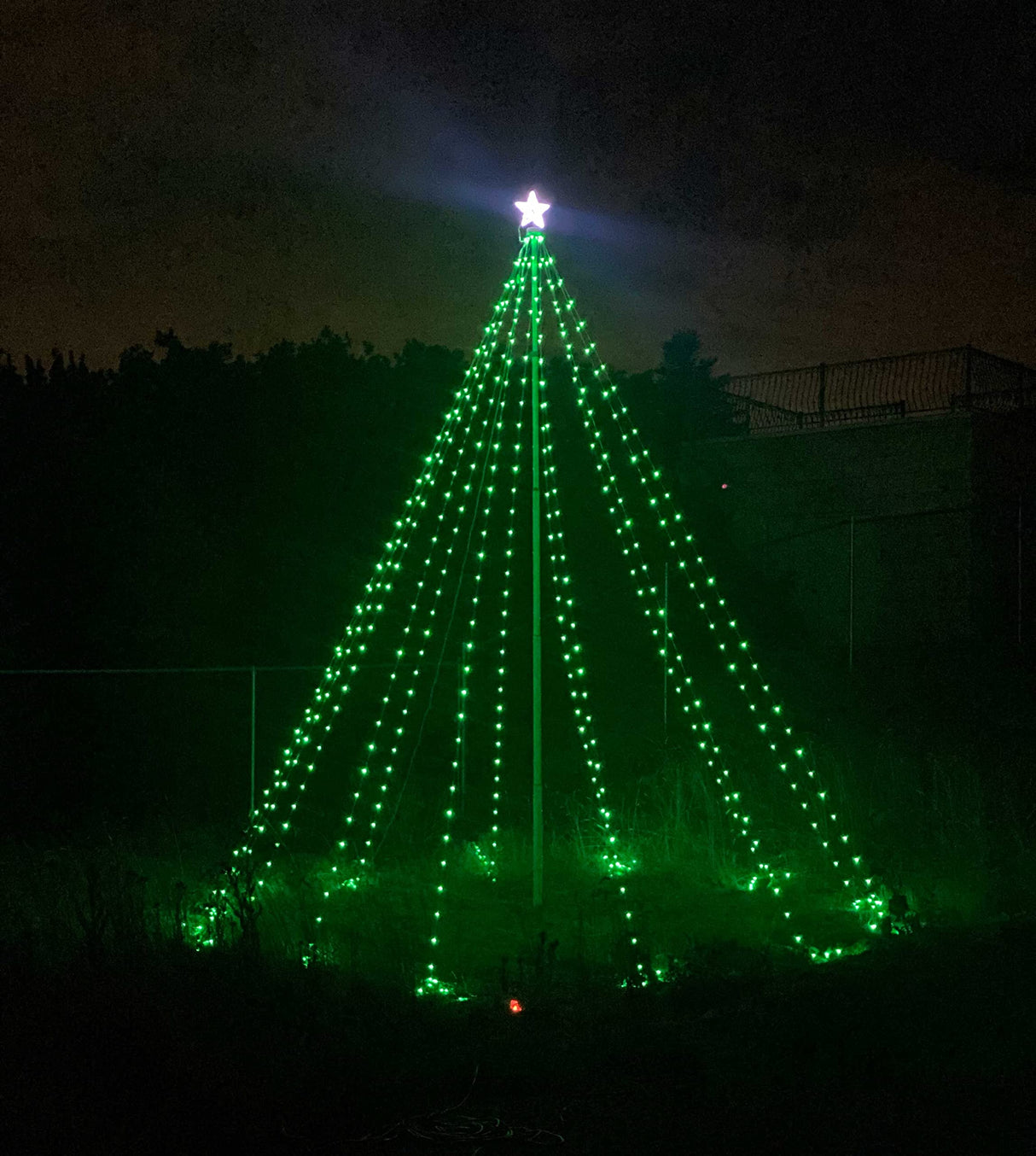 Service First Dreamlight V3 Flagpole Christmas Tree LED Light Kit for use with 20FT to 30FT flagpoles Service First