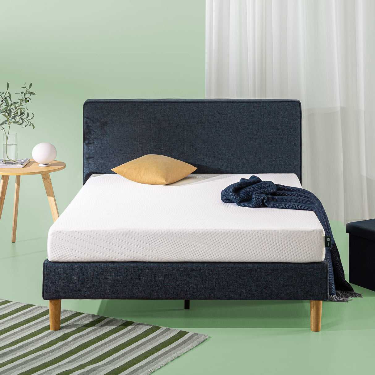 ZINUS Cooling Essential Memory Foam Mattress, King, White Zinus