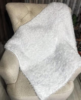 Lukche Eyelash Fun Fur Yarn Premium 100% Polyester 164 Yds (150 Mt), 3.53 Oz (100 Gr) Colorful Crochet Yarn Dıy Hand Knitting. (Cream, 1 Skein) LUKCHE