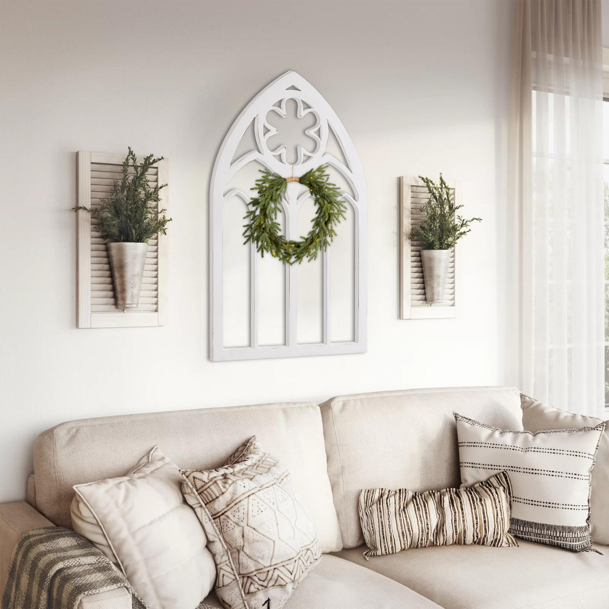 Sintosin Gothic Arched Window Frames for Wall Decor Living Room 20 X 33 Inch, Hanging Distressed White Wooden Farmhouse Window Pane, Rustic Cathedral Window Frame for Halloween Entryway Sintosin