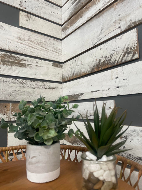 Vintage Harvest Whitewashed Reclaimed Barn Wood Wall Planks- Rustic Kiln Dried Wood Panels, Easy to Install, DIY Accent Wall for Your Home (10 Square ft.) VINTAGE HARVEST RECLAIMED LUMBER U.S.A.