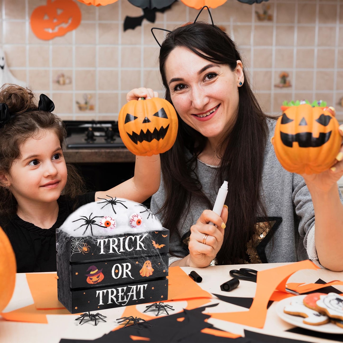 Halloween Mini Trick or Treat Wooden Crate, Decorative Wood Crates Box Wooden Storage Box with Spider Cotton 6 Spider and 2 Eyeballs for Tiered Tray Shelf Table Kitchen Home Halloween Decor