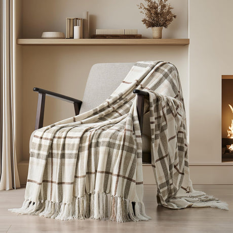EVERGRACE Plaid Chenille Throw Blanket for Couch, Super Soft Cozy Decorative Farmhouse Plaid Throw with Tassels, Lightweight Chenille Knit Throw for Bed Sofa Gift Home Decor, Beige 50”x60” EverGrace