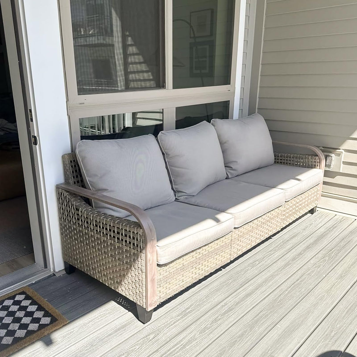 EAGLE PEAK Wicker Outdoor Patio Sofa Modern Rattan Patio Furniture Loveseat for Backyard Deck Porch Balcony, 3 Seat Couch, Brown/Gray EAGLE PEAK