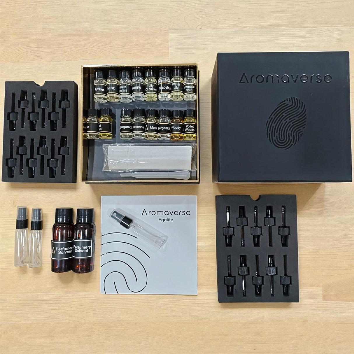Aromaverse EGALITE I DIY Perfume Making Kit| 16 Aromatic Ingredients| Perfumery Solvent| Spray Bottle & Guided Formulations to Create Custom luxury Eau De Parfum for Men & Women| Perfect Scented Gift Aromaverse