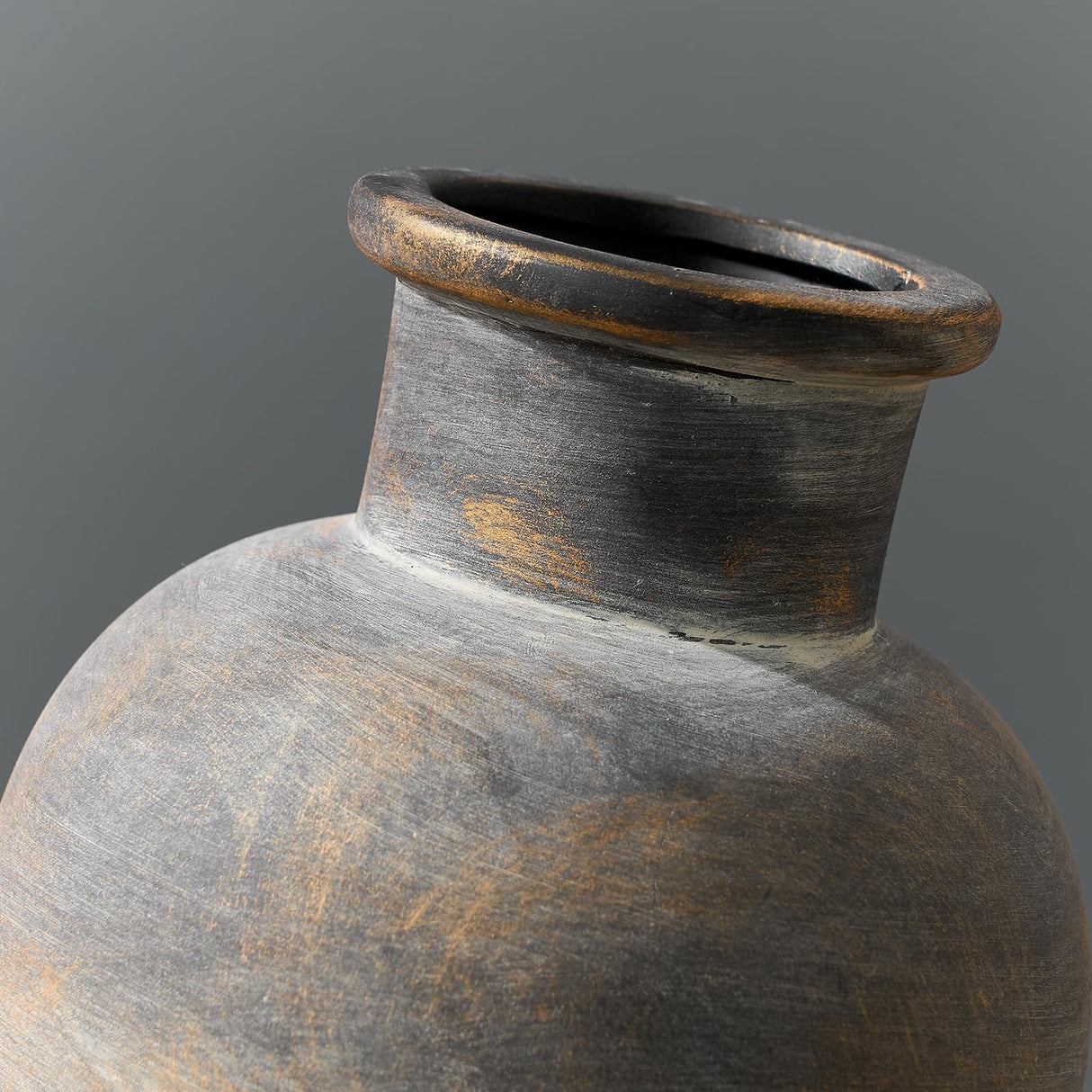 SIDUCAL Ceramic Rustic Farmhouse Vase | 6 Inch Pottery Decorative Flower Vase for Home Decor | Boho Vase | Terracotta Vase for Table, Living Room, Bathroom Decoration, Shelf Decor, Mantel, Bronze SIDUCAL