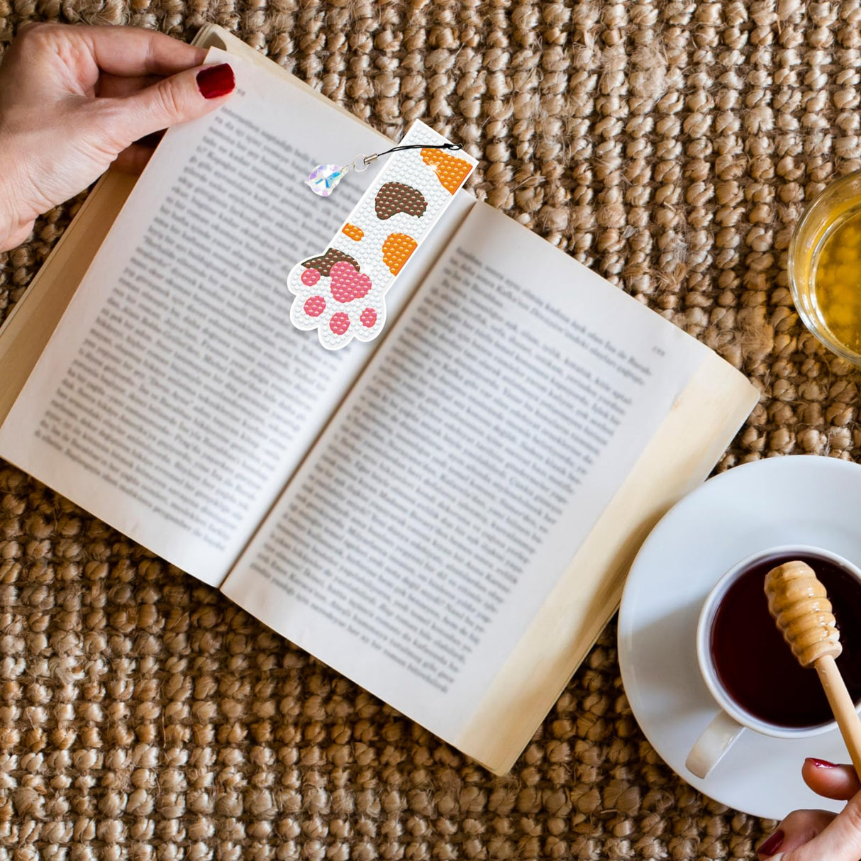 6 PCS Diamond Art Bookmarks Kits Diamond Painting Bookmark Cat Paw Bookmarks Handmade DIY Art Bookmark DIY Crafts Kit with Tool Accessories LIQALU