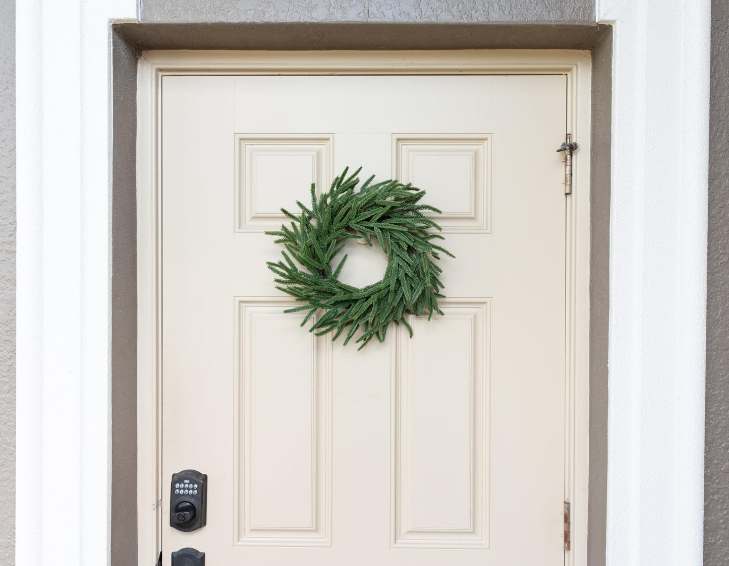 Vita Domi 12" Real Touch Norfolk Pine Wreath, Christmas Wreaths for Front Door Outside, Green Wreath Christmas, Faux Cedar Wreath, Window Wreaths, Evergreen Wreath, Norfolk Wreath, Chair Wreath