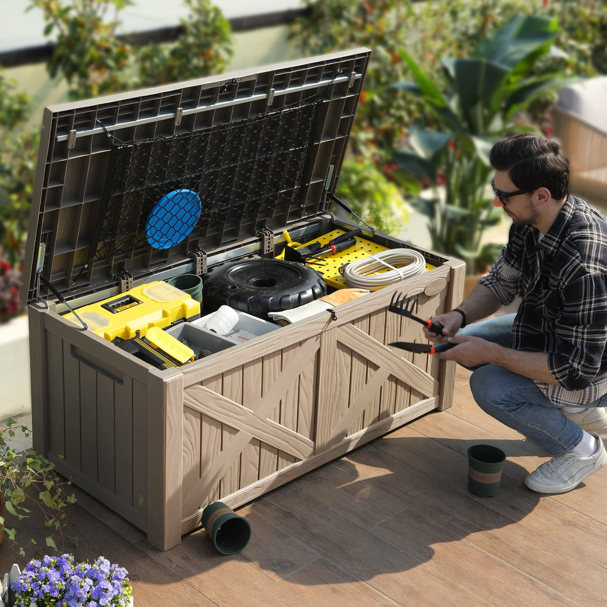 YITAHOME 120 Gallon Large Deck Box w/Flexible Divider & Storage Net, Resin Outdoor Storage Boxes, Waterproof Cushion Storage Bench for Patio, Pool Supplies, Garden Tools - Lockable, Light Brown YITAHOME