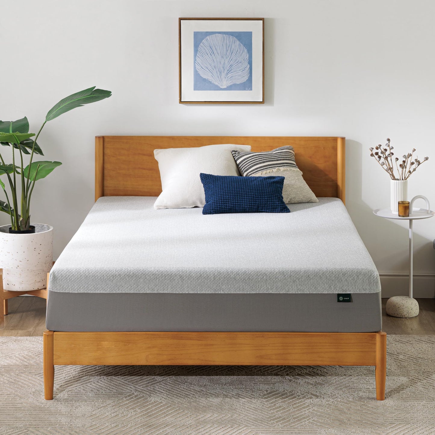 ZINUS 10 Inch Ultima Memory Foam Mattress [New Version], Queen, Fiberglass Free, Medium Firm Feel, Breathable Airflow Memory Foam, Certified Safe Foams & Fabric, Mattress in A Box