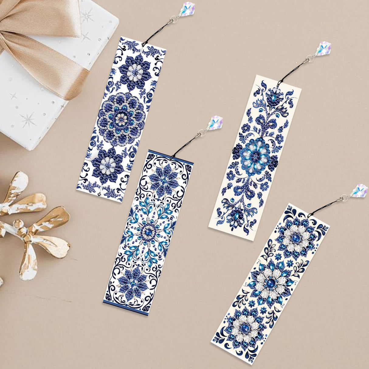 4pcs Diamond Art Bookmark Set - Blue and White Porcelain Pattern, Crystal Water Diamond Art Gift with Diamond Pendant, Suitable for Office, School Reading Enthusiasts, DIY Crafts Gifts, Birthday Gifts MVVMTOP