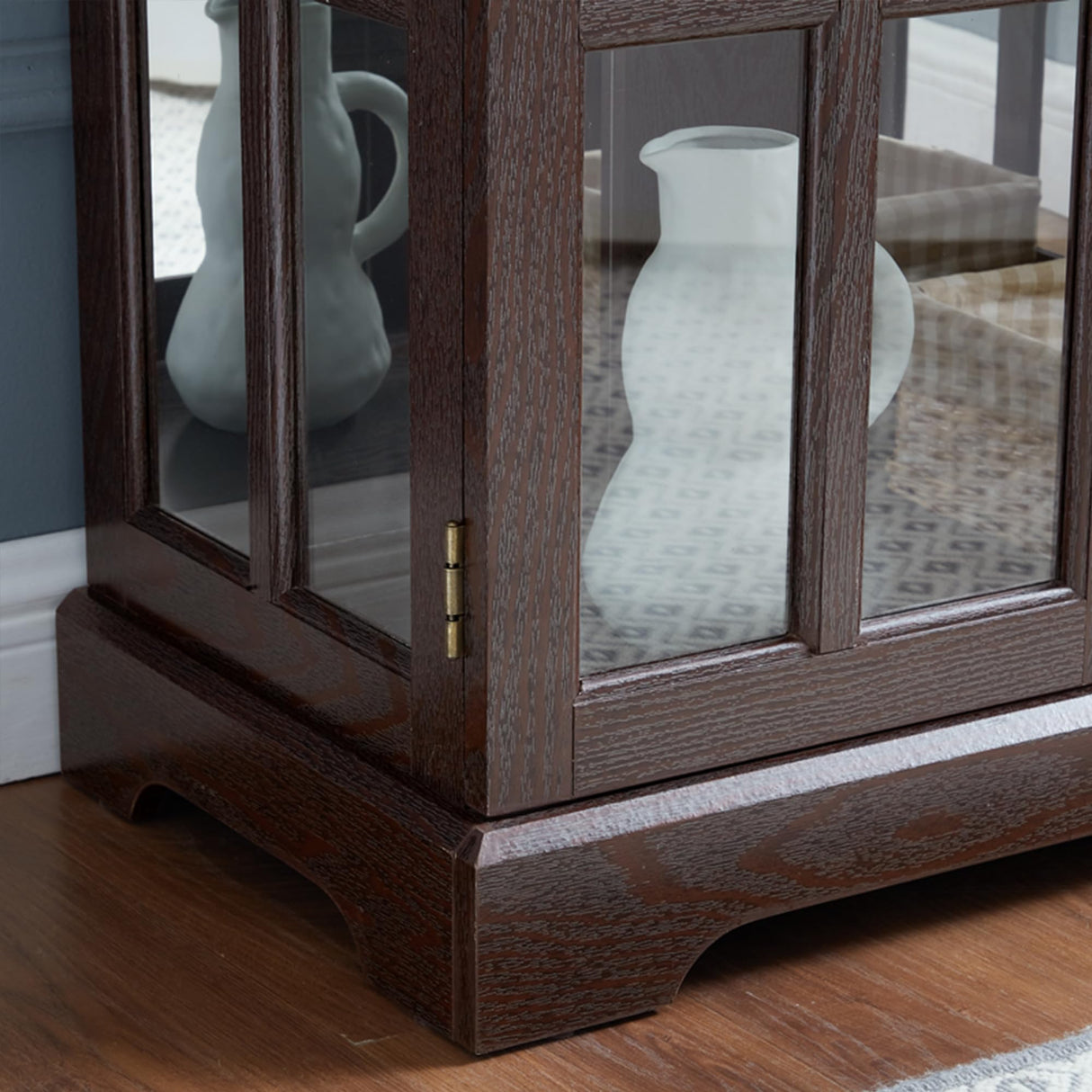 lunhung 2 Door Curio Display Cabinet with LED Light & Adjustable Shelves, 30" Tableware Display Sideboard w/Mirrored Back Pane, Modern Glass Display Storage Cabinet for Kitchen & Living Room (Cherry) lunhung