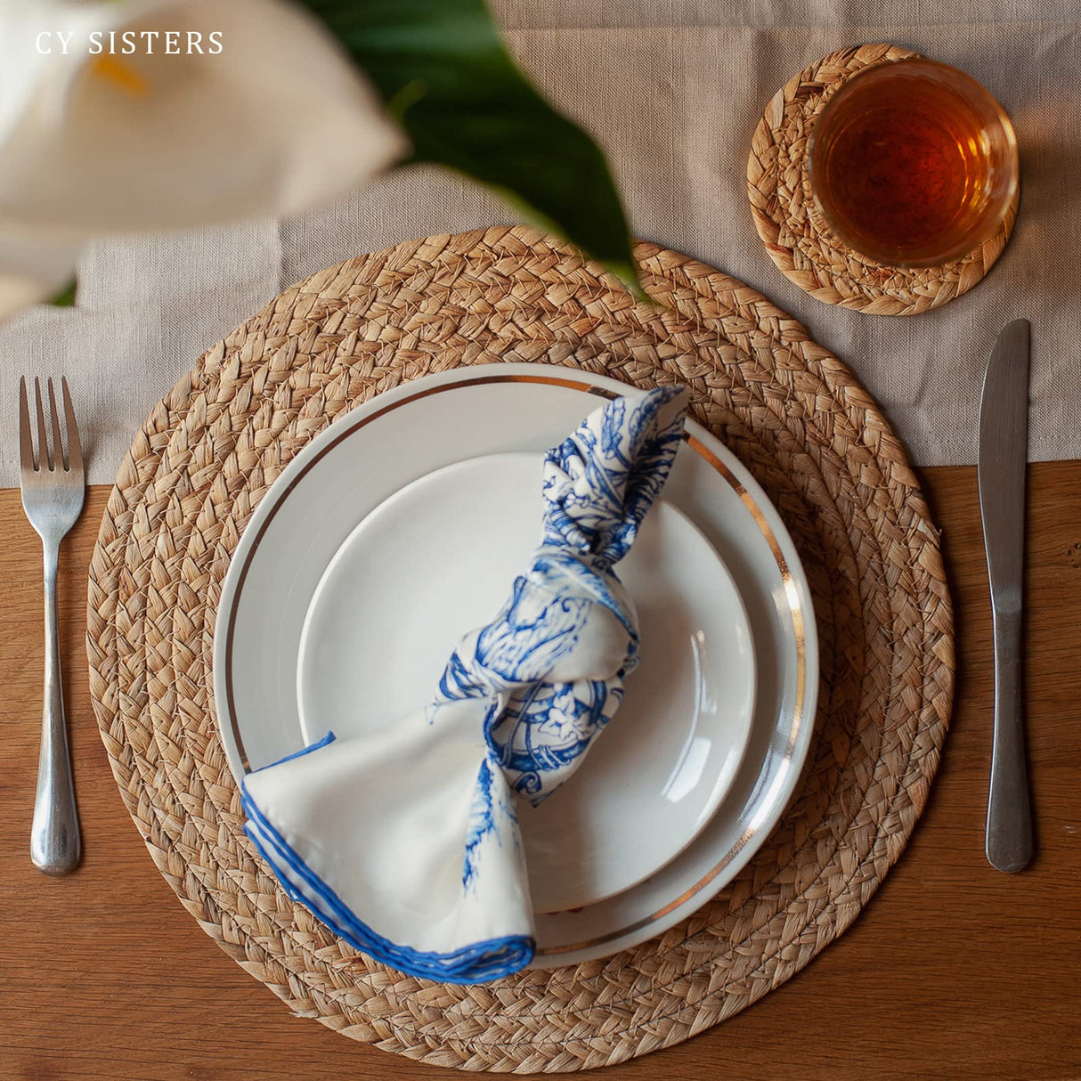 CY SISTERS Woven Placemats Round Placemats Set of 6, 13.5 Inch Wicker Placemats Circle Rattan Placemats Farmhouse Boho Braided Natural Water Hyacinth Place Mats for Indoor & Outdoor Table Decor CY SISTERS
