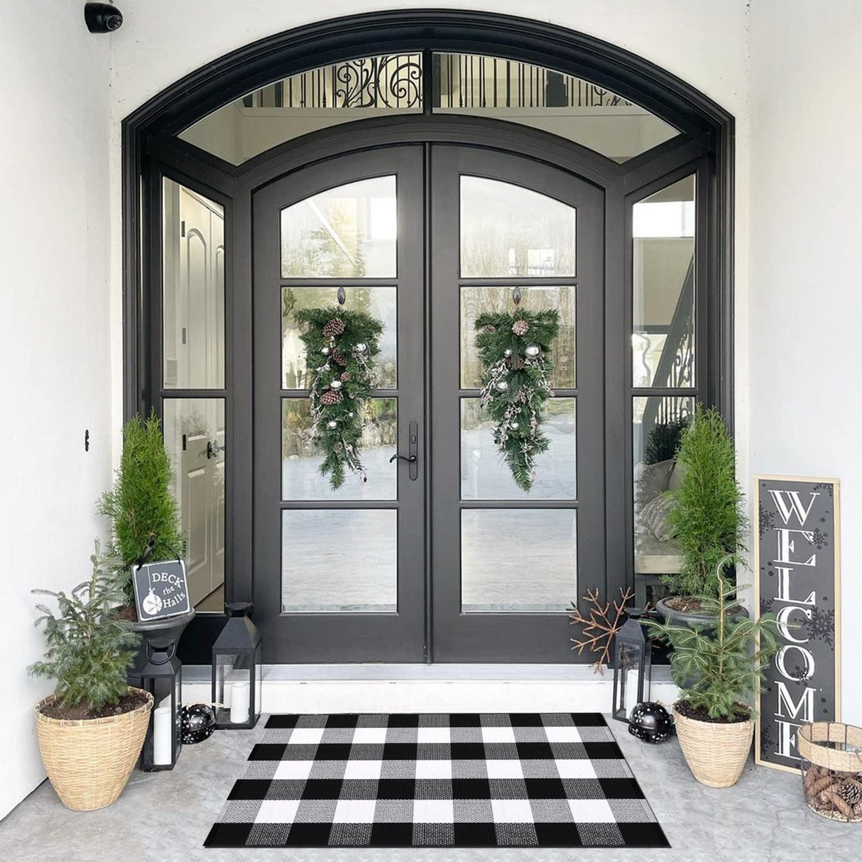 SEEKSEE Cotton Buffalo Plaid Rug 27.5"x43" Black and White Checked Rug Washable Doormats Indoor Outdoor Rugs for Layered Front Door Mats, Porch, Kitchen, Farmhouse, Entryway SEEKSEE