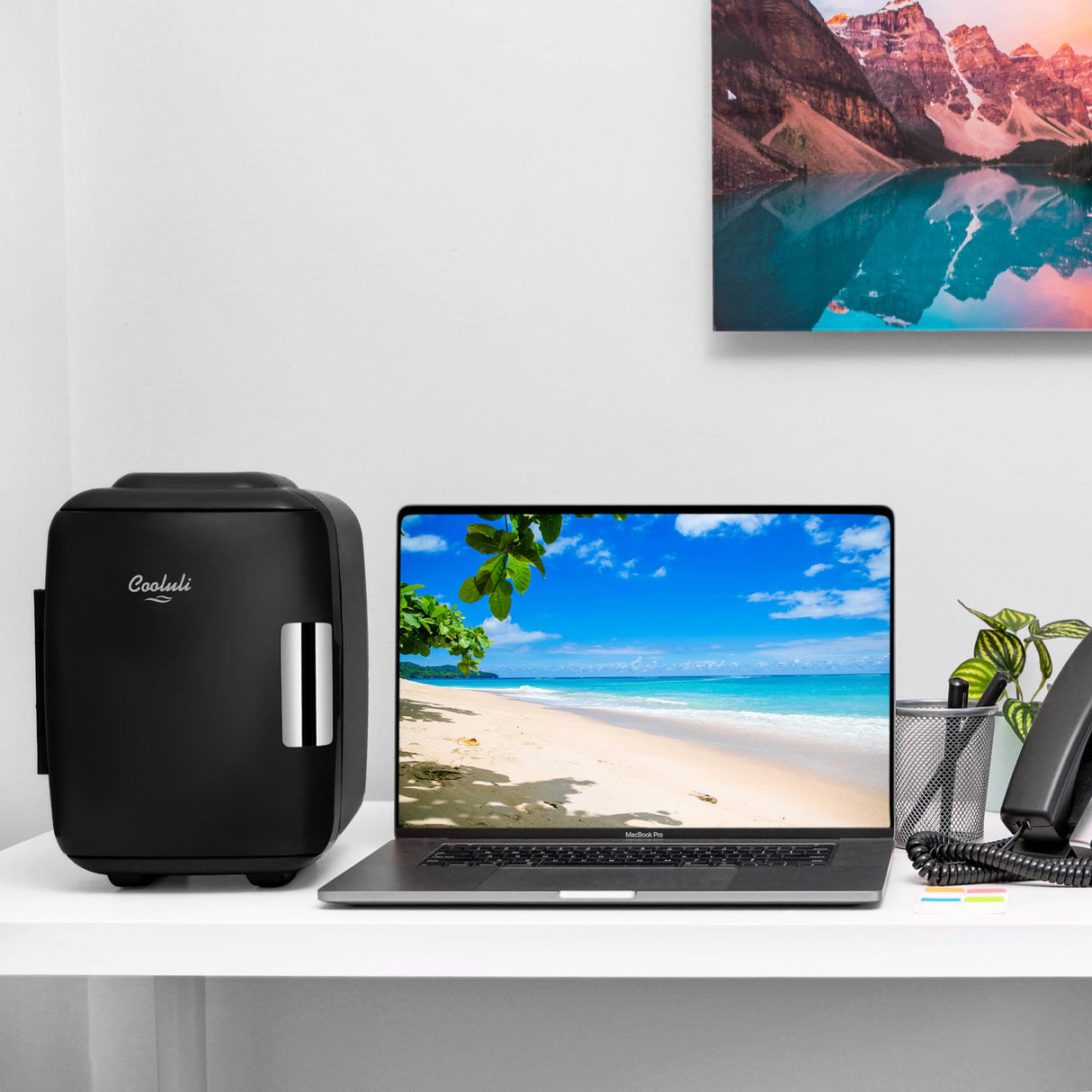 Cooluli Mini Fridge for Bedroom - Car, Office Desk & Dorm Room - Portable 4L/6 Can Electric Plug In Cooler & Warmer for Food, Drinks, Skincare Beauty & Makeup - 12v AC/DC & Exclusive USB Option, Black Cooluli