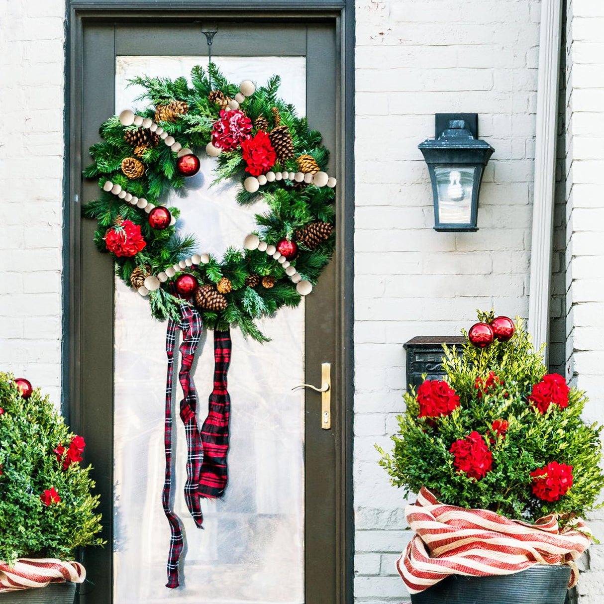 2 PCS Christmas Wooden Beads Garland,14.4Feet Natural Round Craft Bead Garland,Farmhouse Bead Garland for Boho Decorations,Christmas Tree Hanging Decorations Eerrhhaq