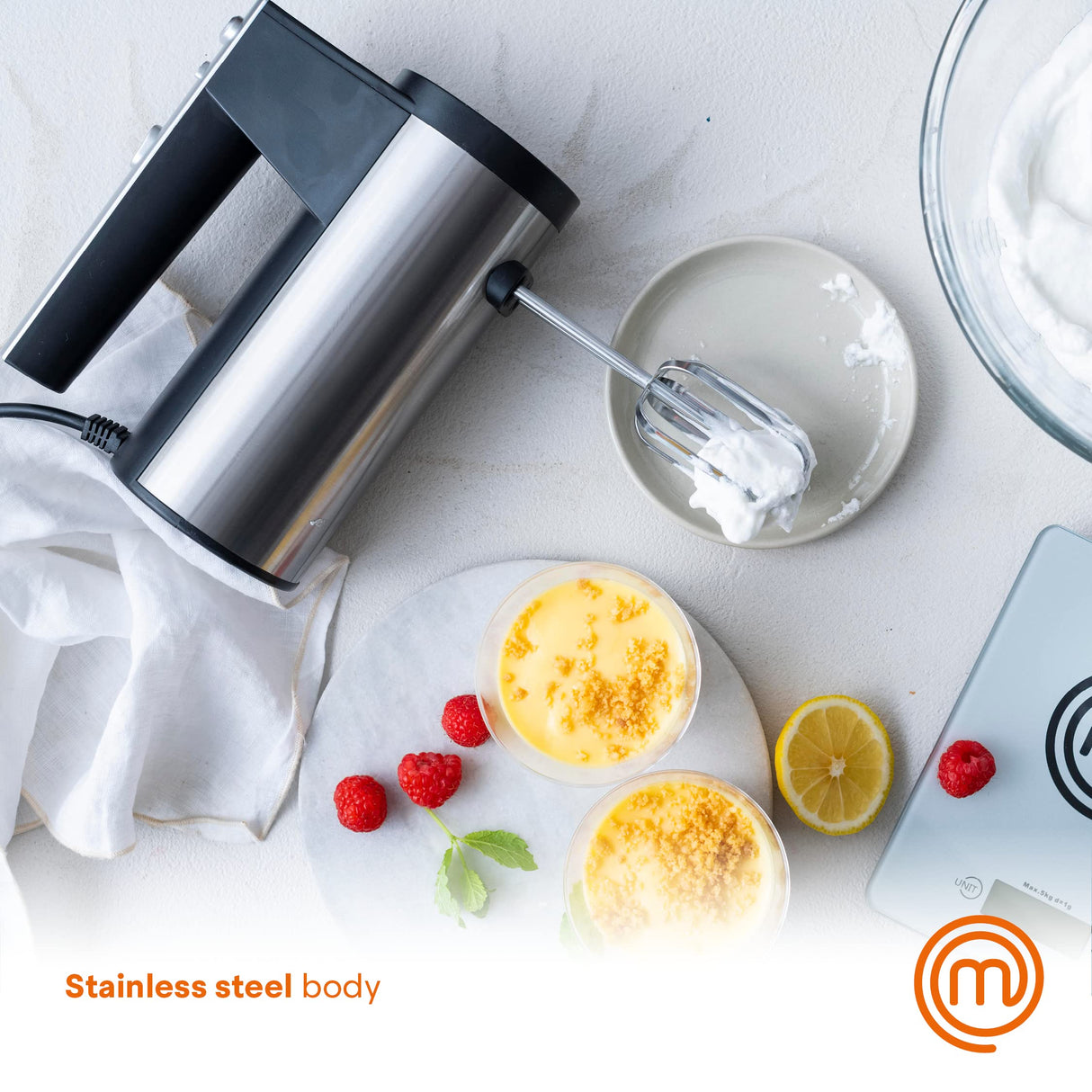 MasterChef Hand Mixer Electric, Handheld Egg Beater with Whisk Attachments and Dough Hooks, Stainless Steel Cake Accessories for Baking, Whipping Machine with Dishwasher Safe Parts, 6 Speed Settings MasterChef