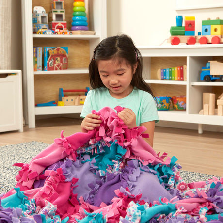 Melissa & Doug Created by Me! Flower Fleece Quilt No-Sew Craft Kit (48 squares, 4 feet x 5 feet) Melissa & Doug