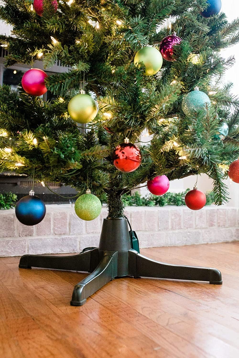 Winter Wonder Rotating Christmas Tree Stand for Artificial Trees Teal Turtle