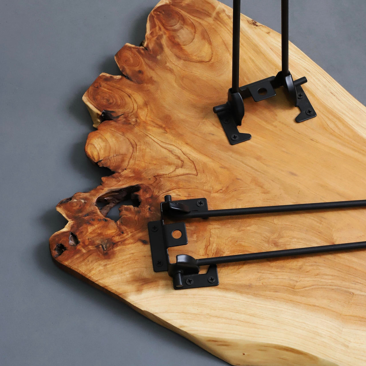 [PJ Collection] Live Edge Coffee Table, Small Coffee Table, Foldable Lightweight Side Table, Natural Wood Coffee Table, Live Edge Table, Handcrafted, No Assembly Needed PJCOLL