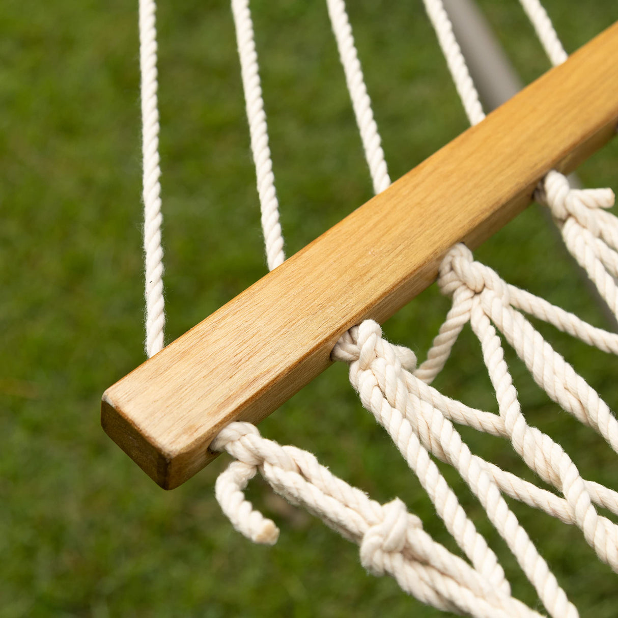 Castaway Living 13 ft. Double Traditional Hand Woven Cotton Rope Hammock with Free Extension Chains & Tree Hooks, Designed in The USA, Accommodates Two People with a Weight Capacity of 450 lbs. Castaway Hammocks