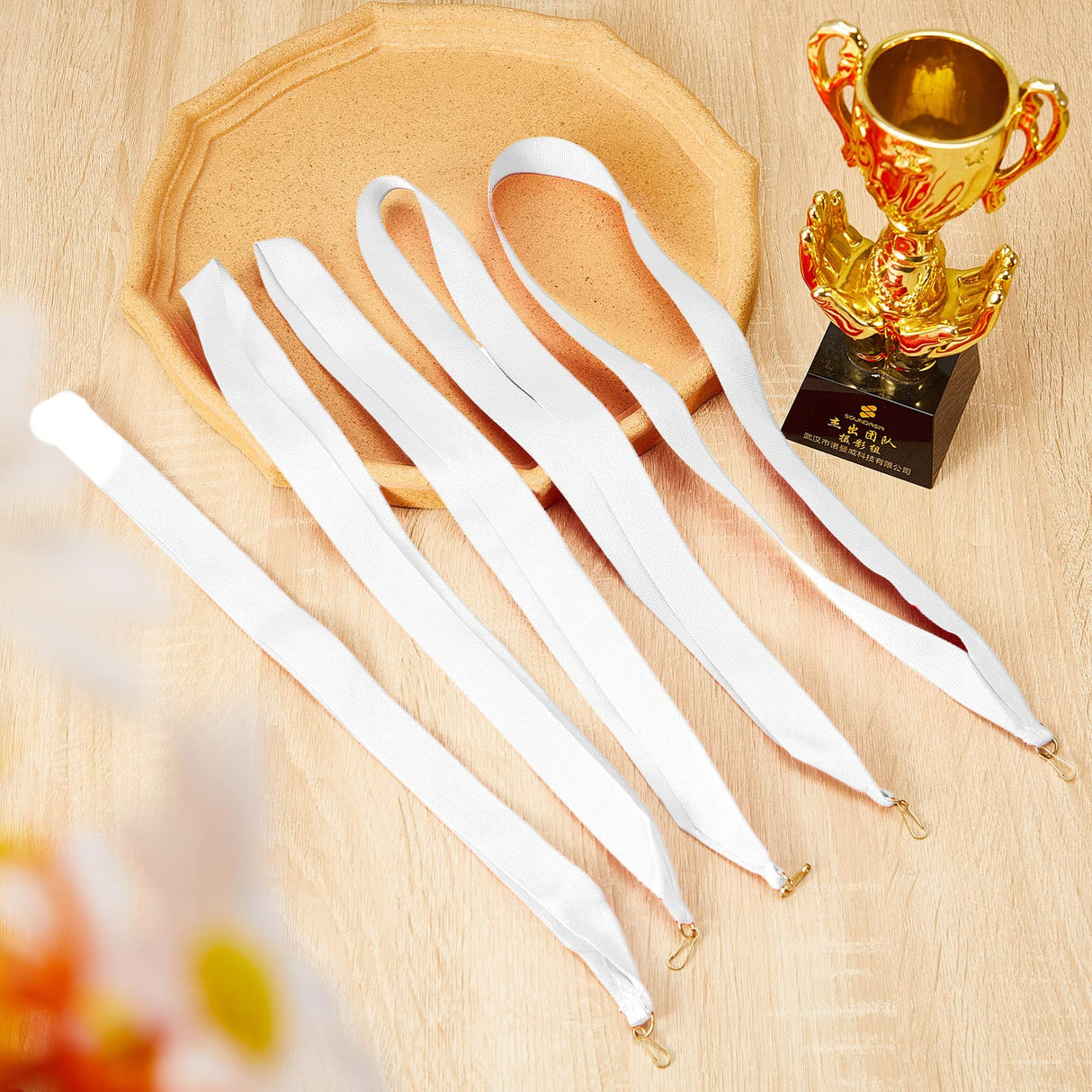 Berlune 100 Pcs Neck Ribbon with Snap Clips Solid Award Ribbon Lanyards Blank Medal Ribbons Flat Award Holder for Kids Adults Student Competitions Sports Party Achievement (White) Berlune