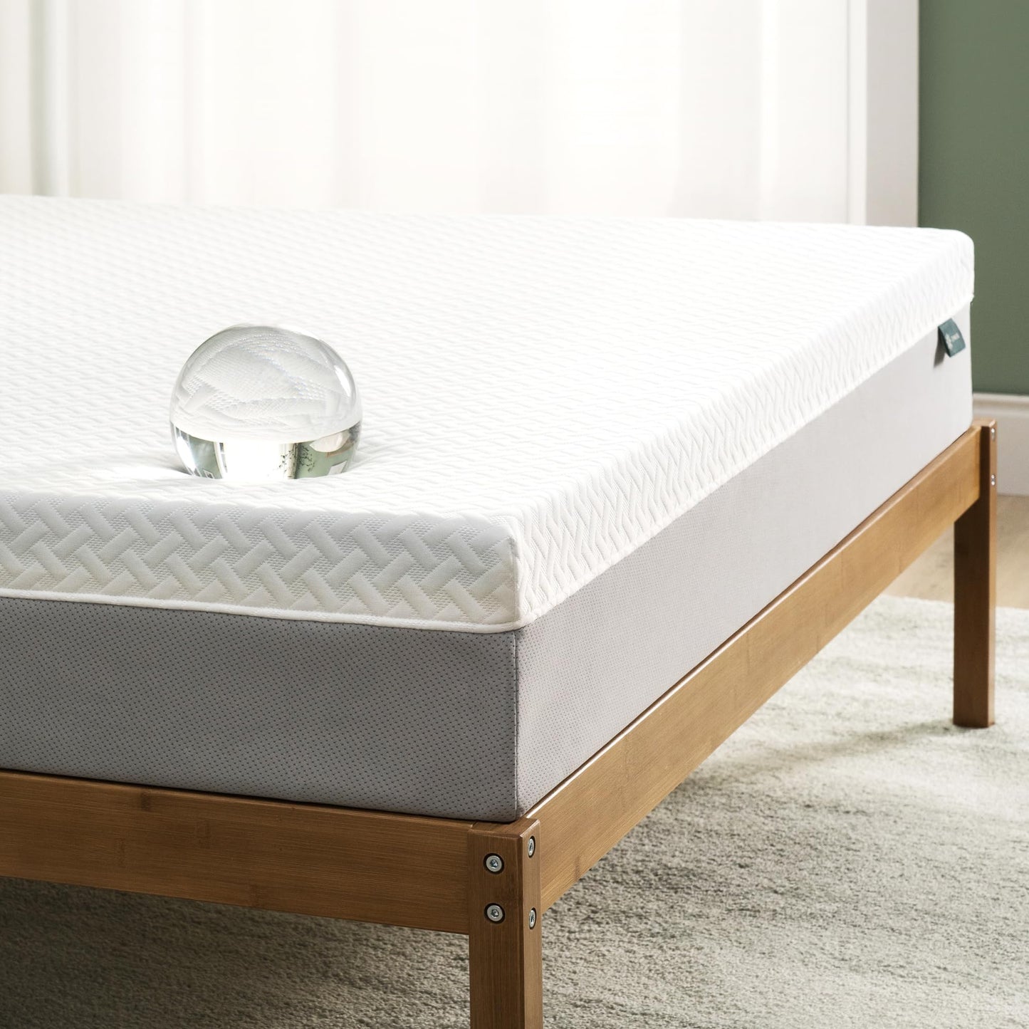 ZINUS 8 Inch Green Tea Essential Memory Foam Mattress [New Version], Queen, Fiberglass Free, Medium Feel, Breathable Airflow Memory Foam, Certified Safe Foams & Fabric, Mattress in A Box