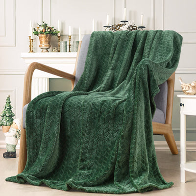 Inhand Fleece Throw Blankets, Super Soft Flannel Cozy Blankets for Adults, Washable Lightweight Blanket for Couch Sofa Bed Office, Warm Plush Blankets for All Season (50"×60", Green)