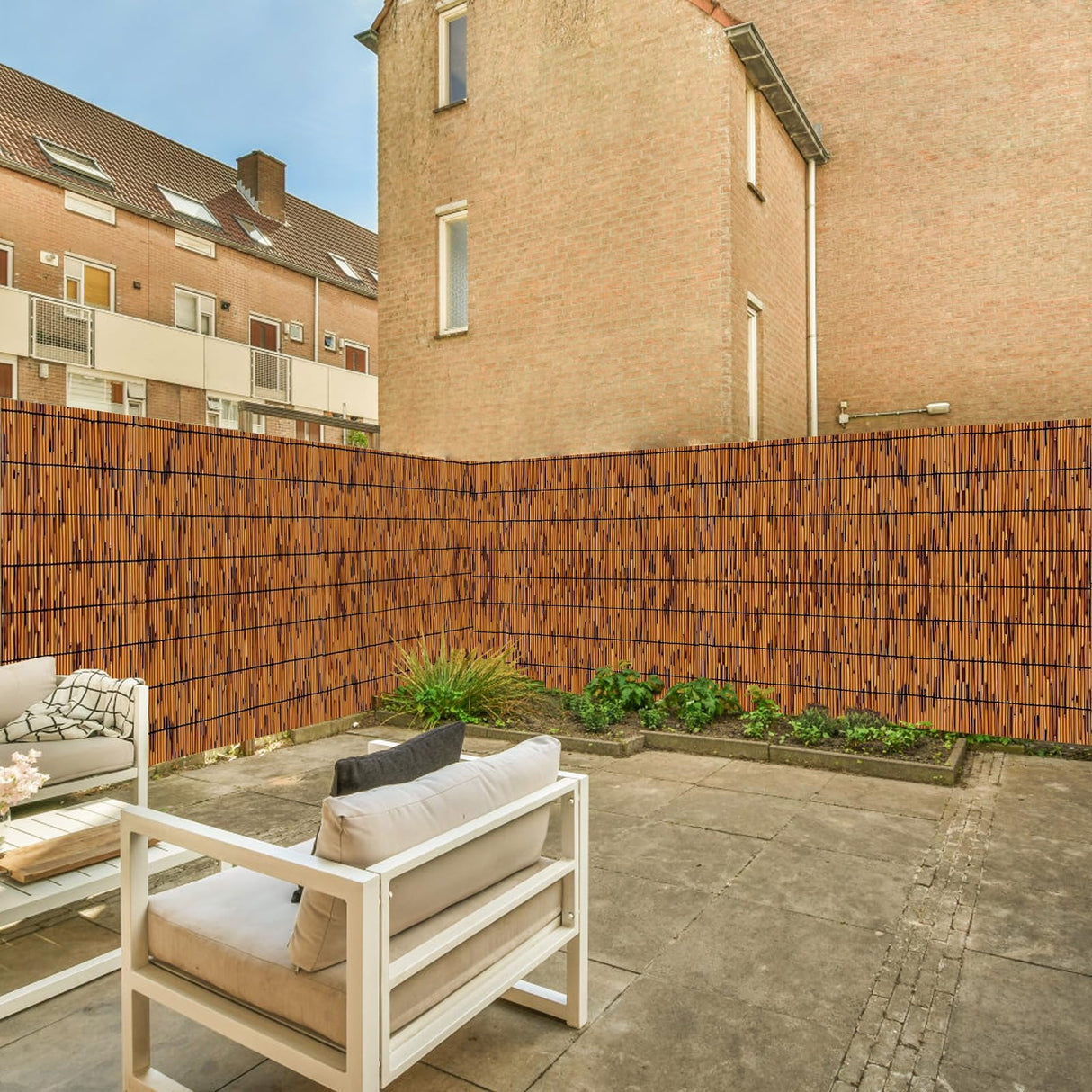 KOIUEYW Natural Reed Fencing Rolls, Decorative Bamboo Fencing 4ft High Roll Reed Screen Curtain, Natural Reed Bamboo Fencing for Outdoor Balcony Patio Garden Backyard (Light Russet) KOIUEYW