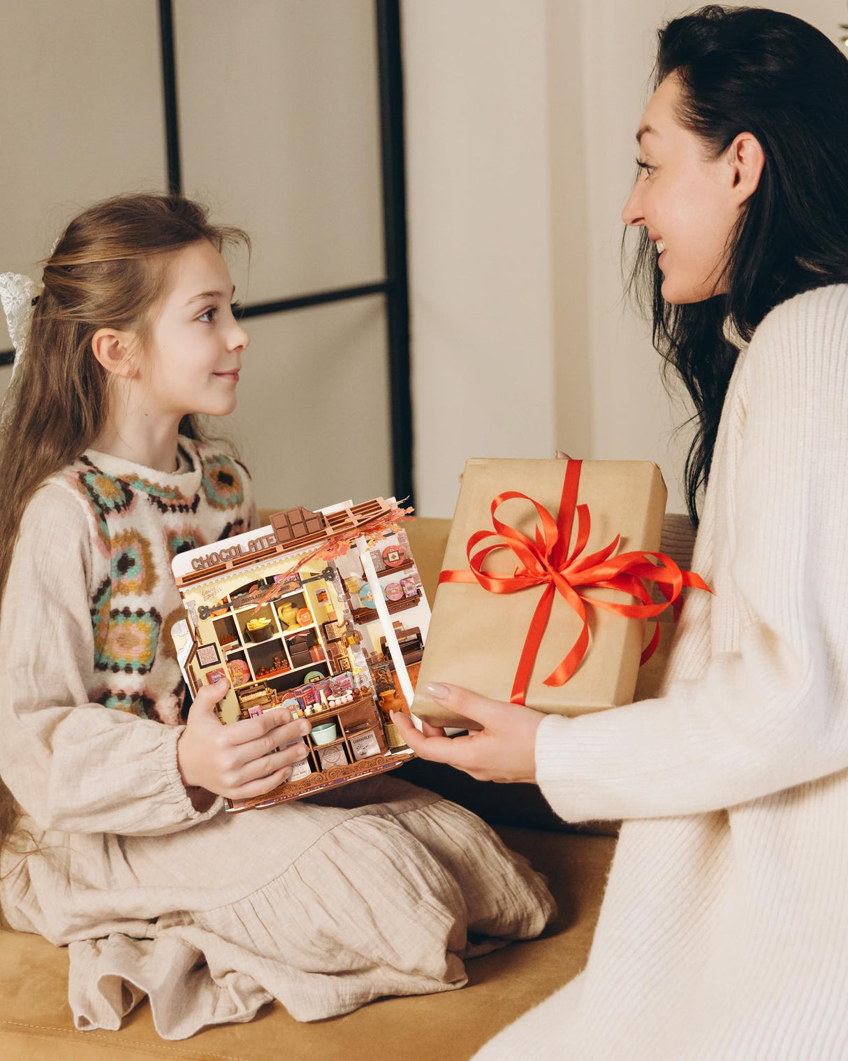 Rolife DIY Miniature House Kit Henry's Chocolate Shop 1:18 Scale Dollhouse Diorama, Tiny House Building Kit Crafts for Adults Home Decor Gift for Boys Girls Rolife