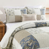 Yvooxny Quilt Set Queen Size Reversible Country Farmhouse Floral Real Patchwork Quilted Bedspread 3-Piece Quilt Set with Pillowcases with Ruffles for All Seasons, 90 x 98 Inches Yvooxny