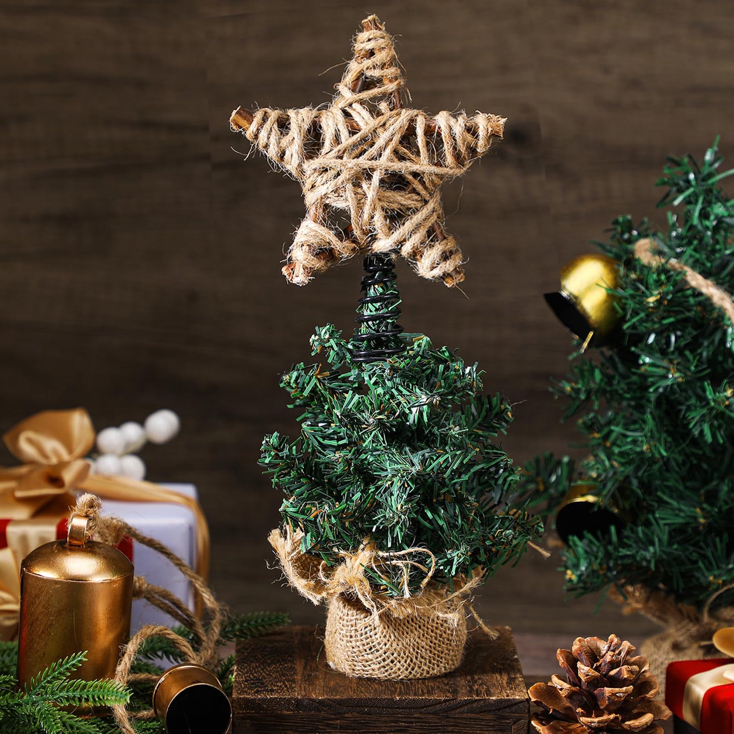 Gejoy Mini Christmas Rustic Tree Topper Natural Star 6 Inch Miniature Star Tree Topper for Christmas Tree Home Decor Winter Holiday (Wood, Woven)