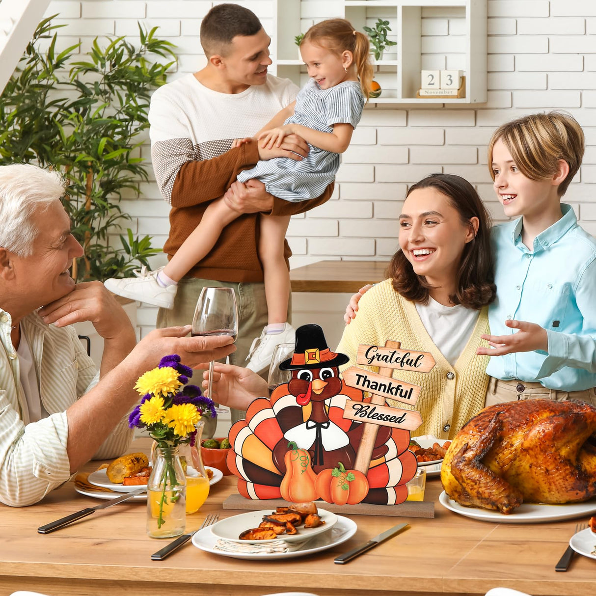 Thanksgiving Decorations Wooden Turkey Table Sign Pumpkin Autumn Table Centerpieces Standing Tabletop Happy Thanksgiving for Holiday Fall Harvest Home Room Table Shelf Farmhouse Decorations Grateful Sophena