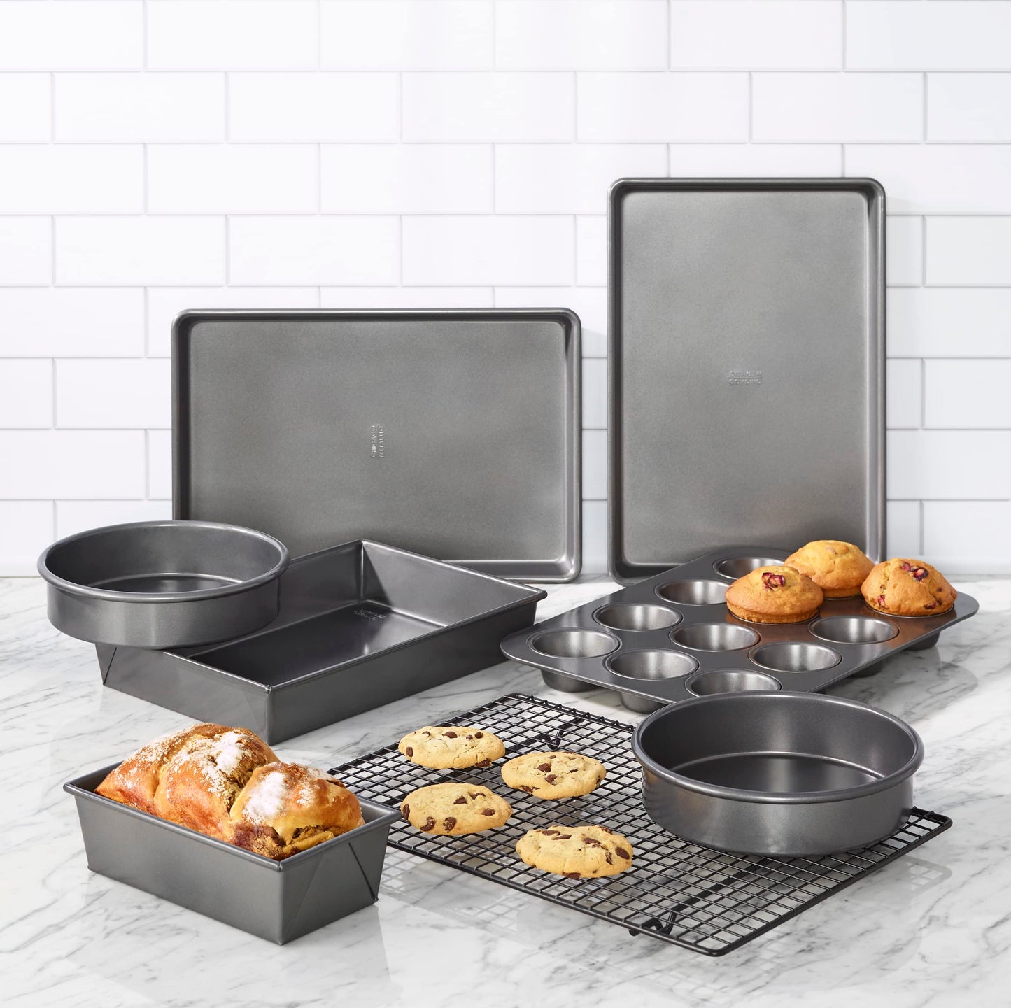 Chicago Metallic Professional Non-Stick 8-Piece Bakeware Set, Silver