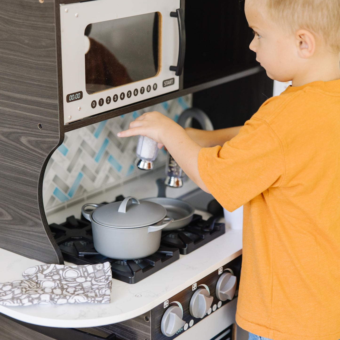 Melissa & Doug Wooden Chef’s Pretend Play Toy Kitchen With “Ice” Cube Dispenser – Charcoal Gray - Kitchen Play Set For Toddlers And Kids Ages 3+ - WoodArtSupply