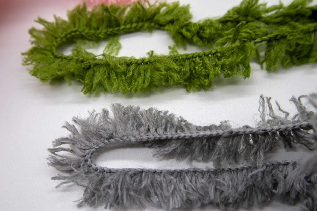 Estako Softy 100% Polyester Fluffy Soft Chunky Bulky Weight #5 Yarn for Crocheting and Knitting 3.52 oz (100 gr) 98 Yds (90 m) (9940 - Grass) estako